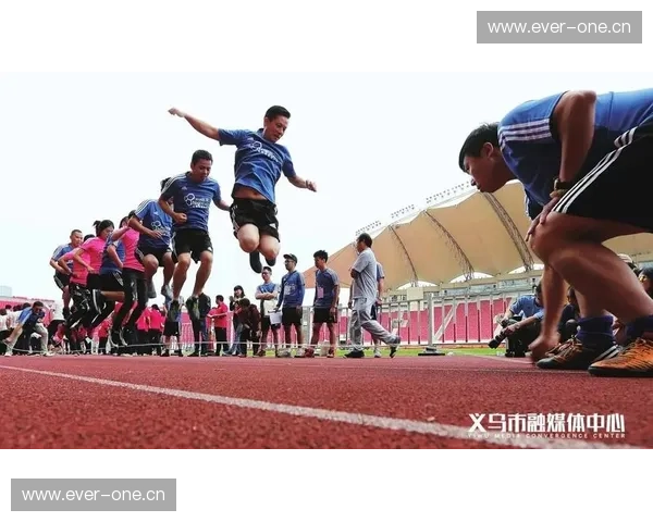 义乌足球联赛全面升级推动城市体育产业融合发展新格局